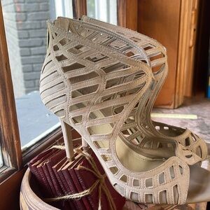 BCBGeneration Stilettos SZ 8